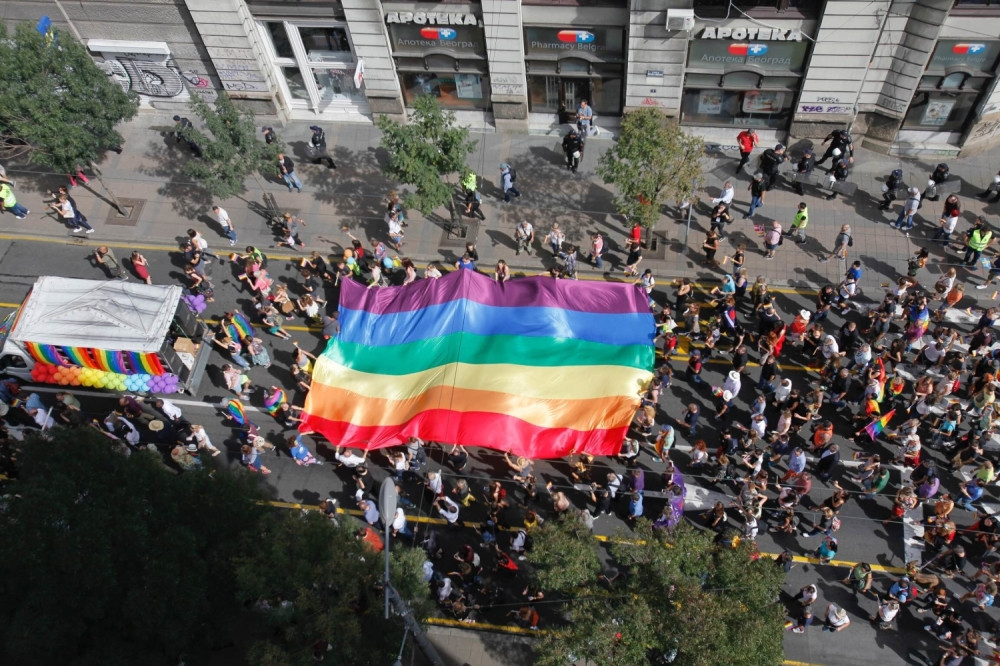 Venčali se tokom "Prajda"! (FOTO+VIDEO)