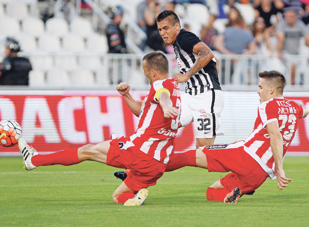 Estrada ključa uoči derbija!