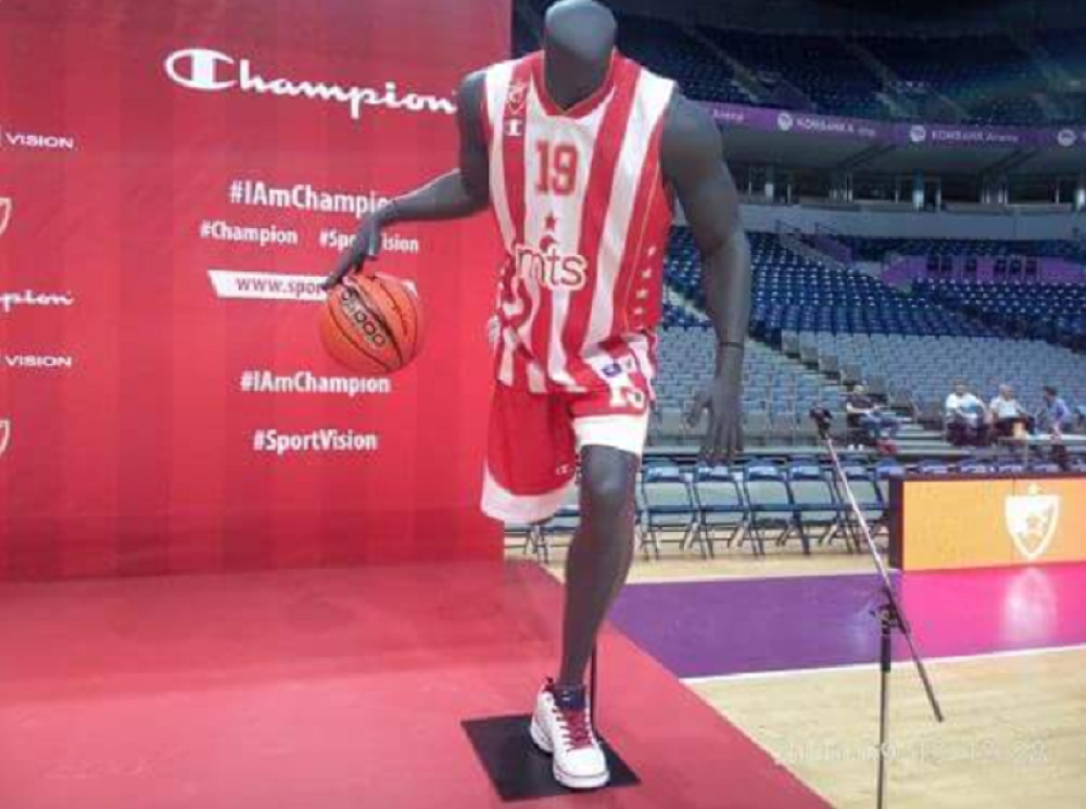 Zvezda promovisala novi dres!