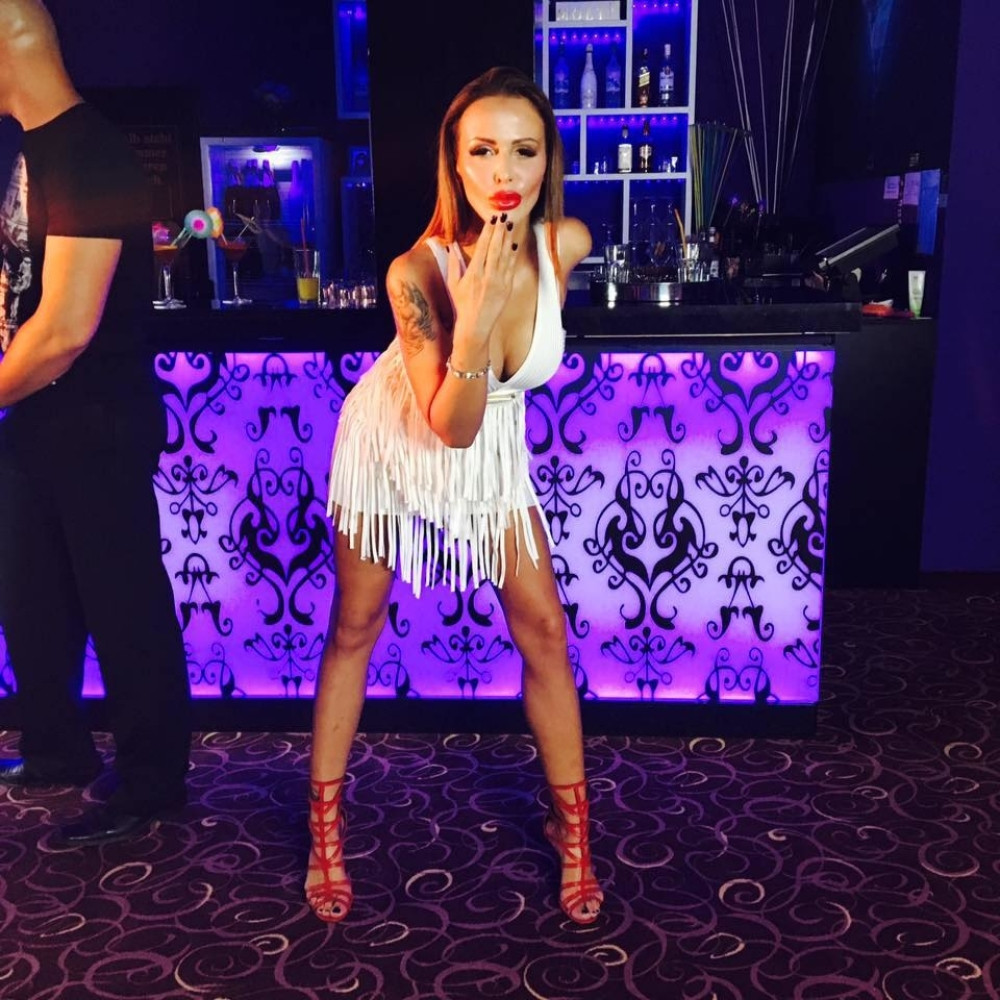 NATAŠA GORI OD ŽELJE: Slobo, uđi u Zadrugu da budemo intimni, deluješ mi baš popaljivo!