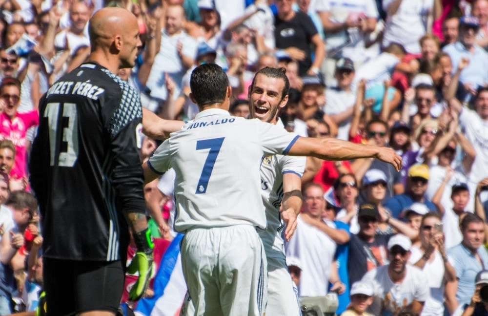 Ronaldo i Bejl spremni za "podmornicu"