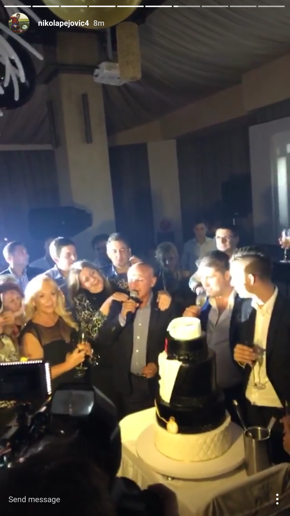 Šaban unuku organizovao reprizu 18. rođendana! (FOTO + VIDEO)