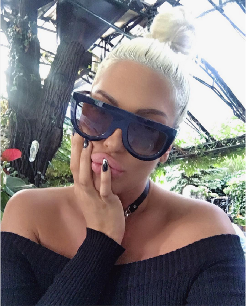 Karleuša uspela da uvredi samu sebe