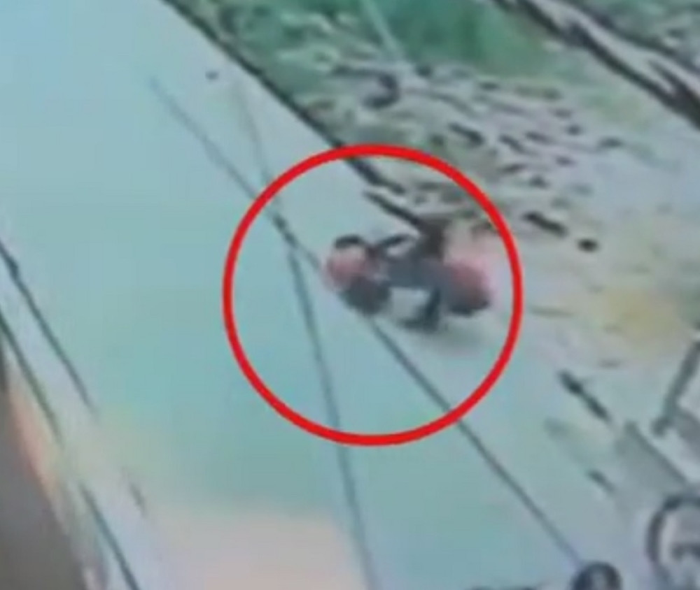 Svet šokiran brutalnim ubistvom! (UZNEMIRUJUĆI VIDEO)