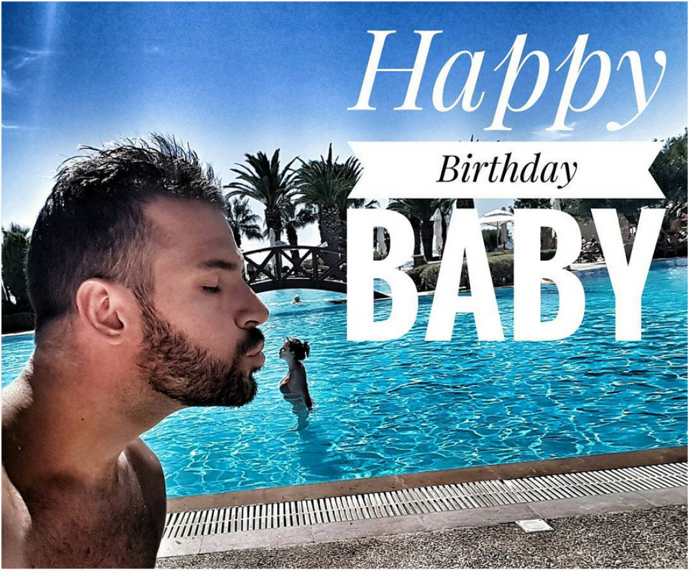 Filip romantičnom porukom čestitao Priji rođendan