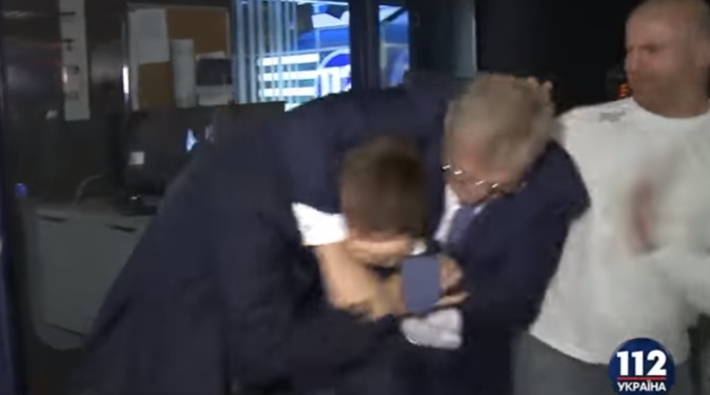 Kakva makljaža političara! (VIDEO)