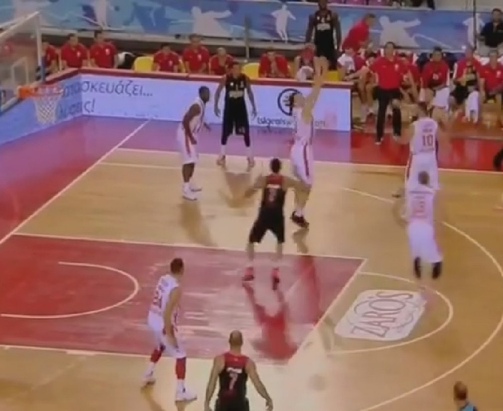 Olimpijakos prejak za Zvezdu