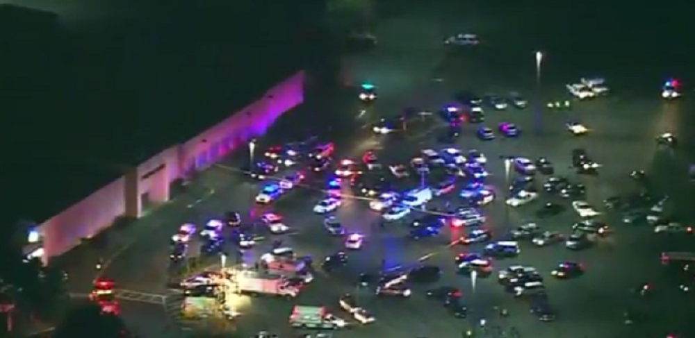 Pucnjava u tržnom centru, petoro mrtvih (VIDEO)