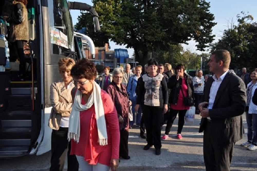 Penzioneri sa Palulule na izletu na Fruškoj Gori