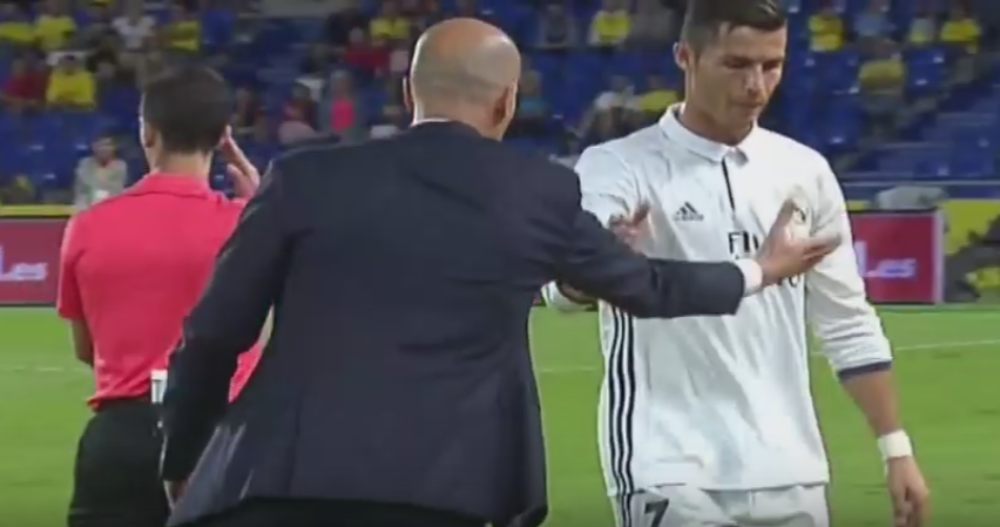 Ronaldo strašno vređao Zidana! (VIDEO)