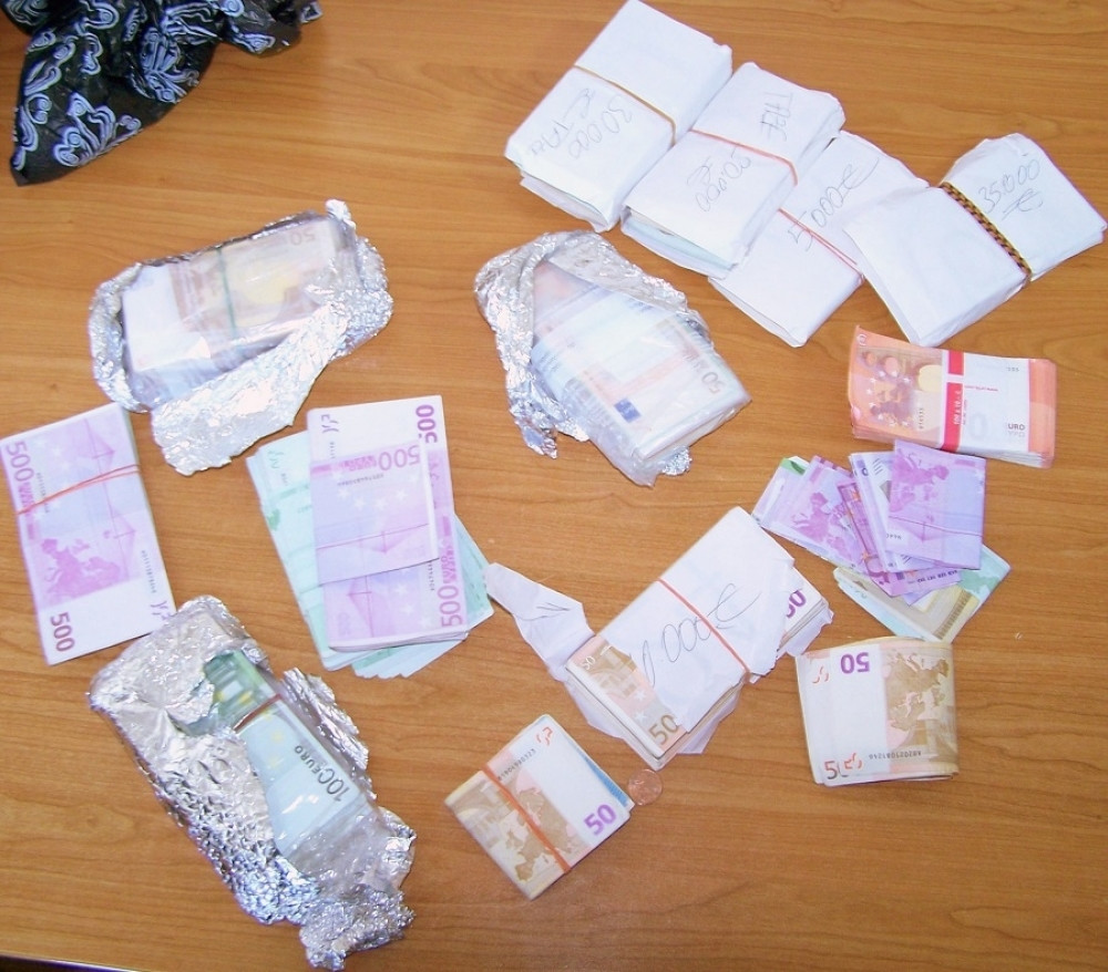 Nećete verovati gde su sakrili 100.000 evra!