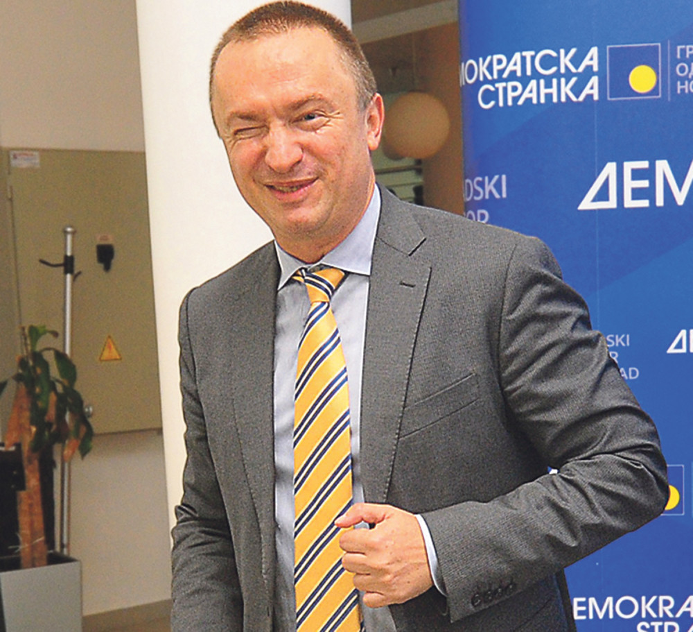 Pajtić otima mandate Šuletu!