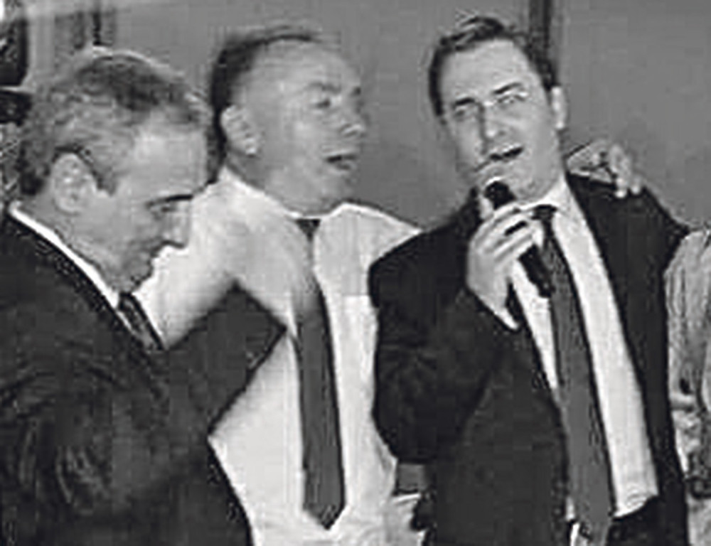 Selaković natpevao Dačića na svadbi!