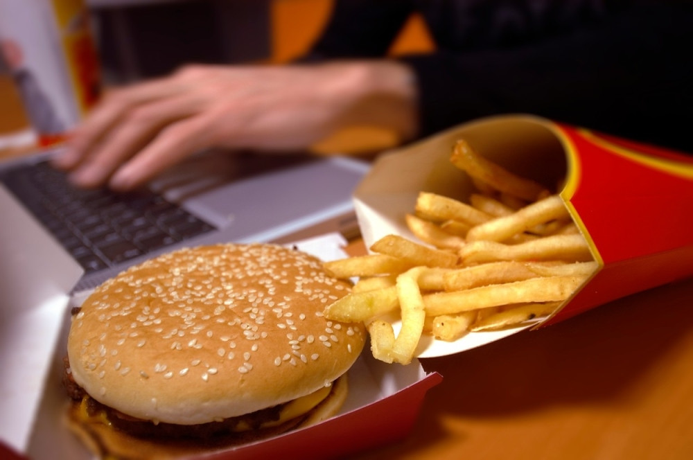 Dobijamo na težini, zbog jedne greške koju svi pravimo