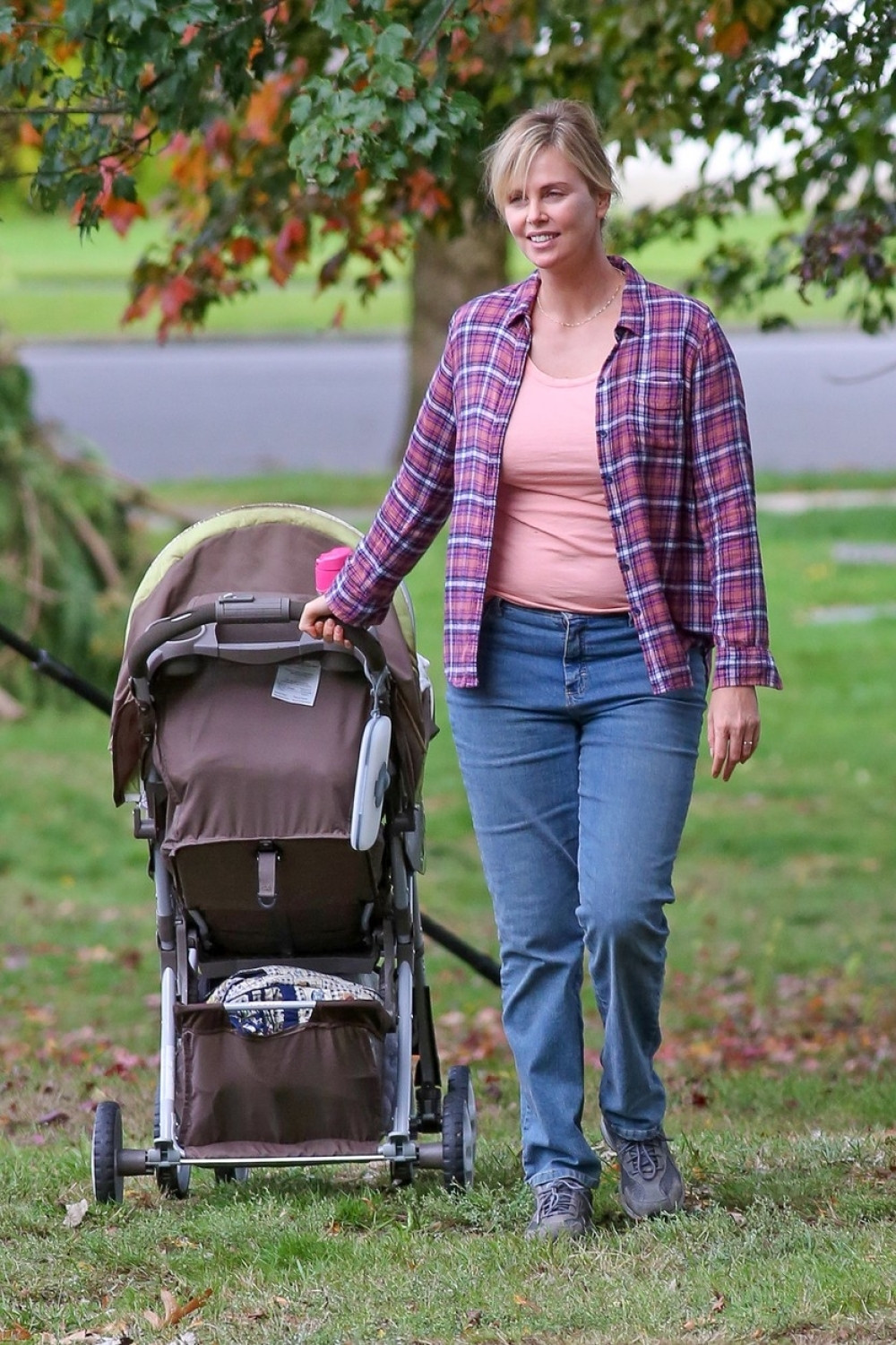 Šarliz, jesi li to ti?