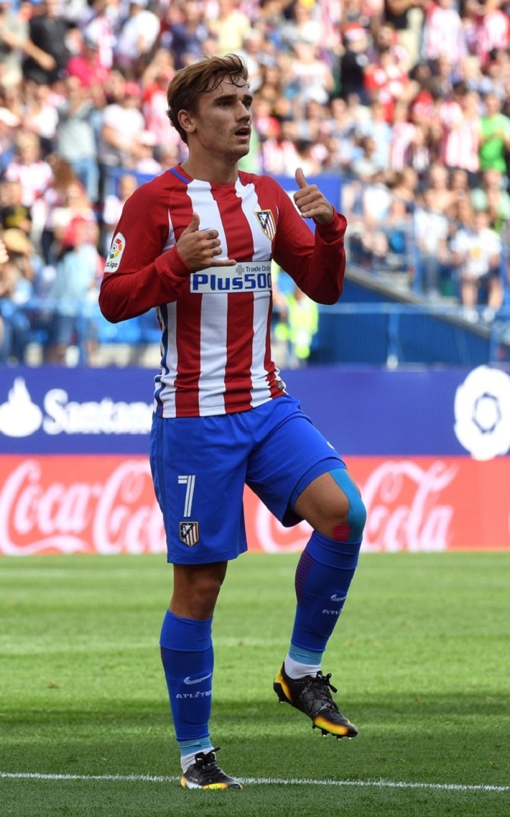 Evo zašto Grizman nosi dres sa dugim rukavima