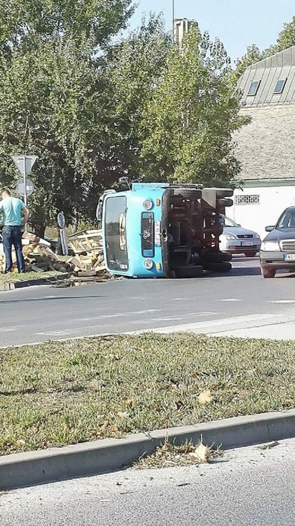 Dva udesa u Novom Sadu (FOTO)