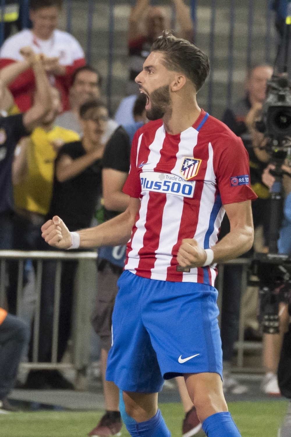 U trci za ovog Belgijanca su Milan, Junajted i Arsenal!