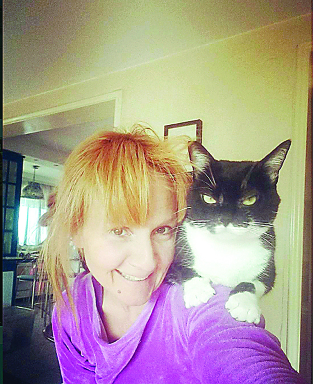 Aleksandra slavi rođendan na forumu