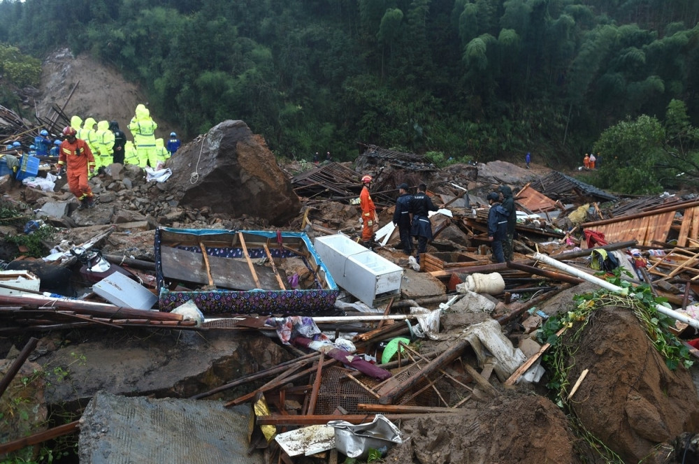 Ovi DELOVI BEOGRADA bi zbog klizišta mogli da budu SKROZ UNIŠTENI!
