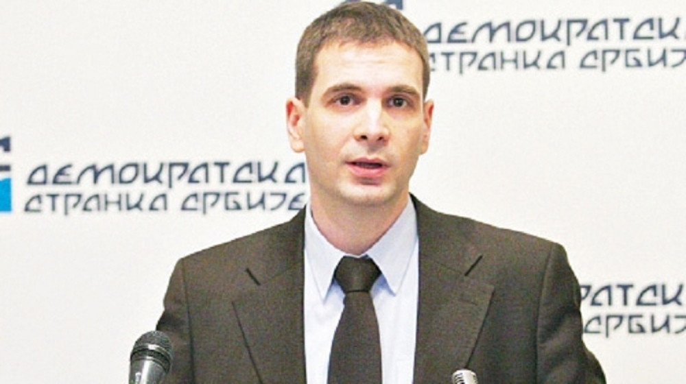 Pomenuo POVRATAK KOŠTUNICE, tajnu koalicije sa Dverima i podsetio na istorijski trenutak: Deo vojske izvršio je puč i više ATENTATA na predsednika!