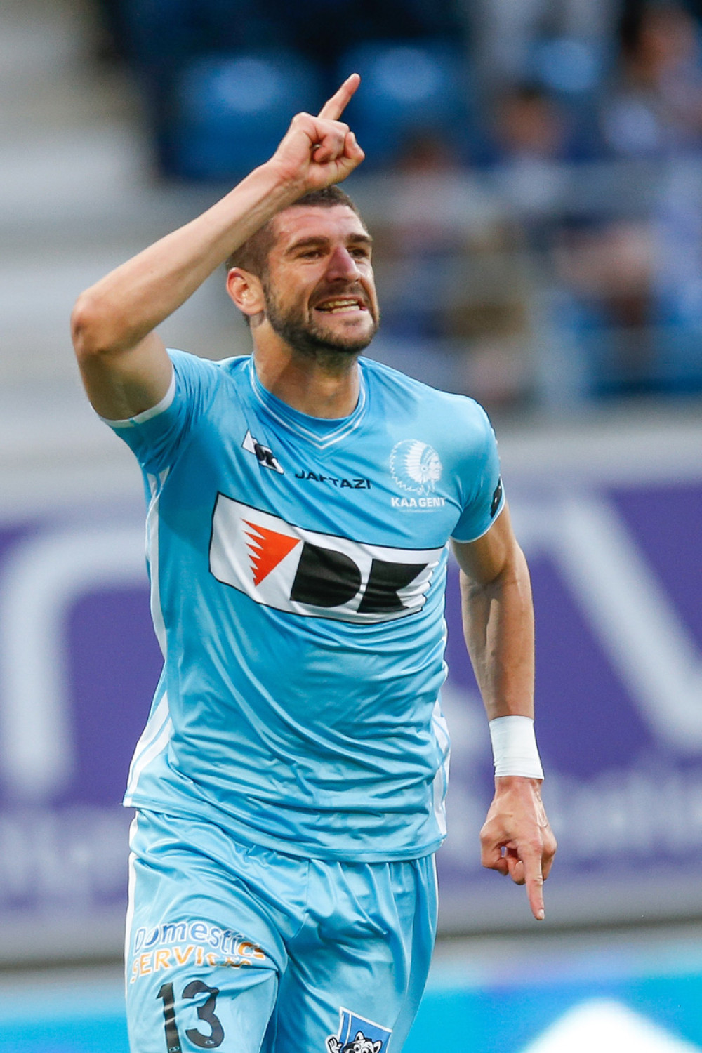 Krstajić razočaran, Stefan Mitrović sve dalje od Mundijala