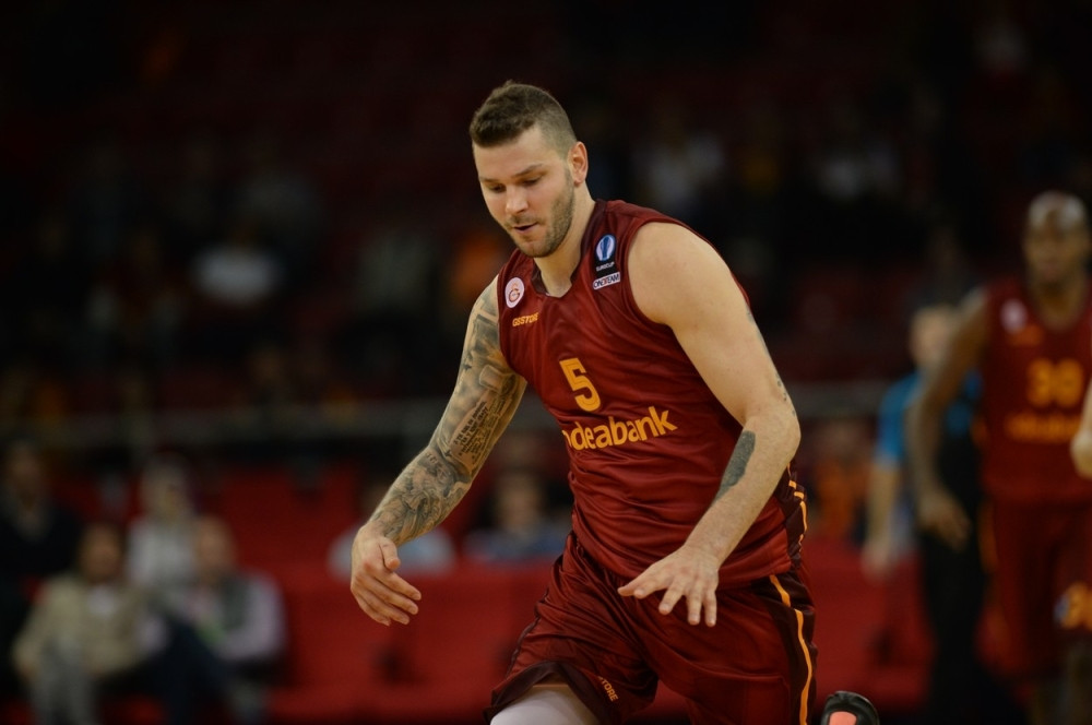 Micov i naredne sezone u Milanu