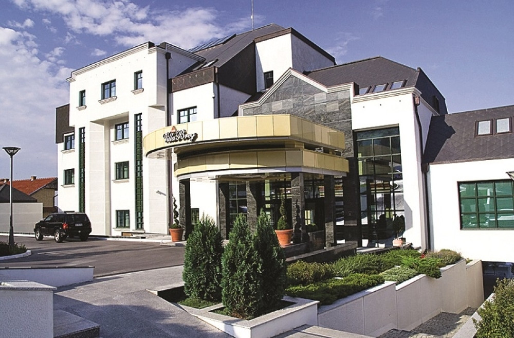 Poslanici se opuštali u vili "Breg"