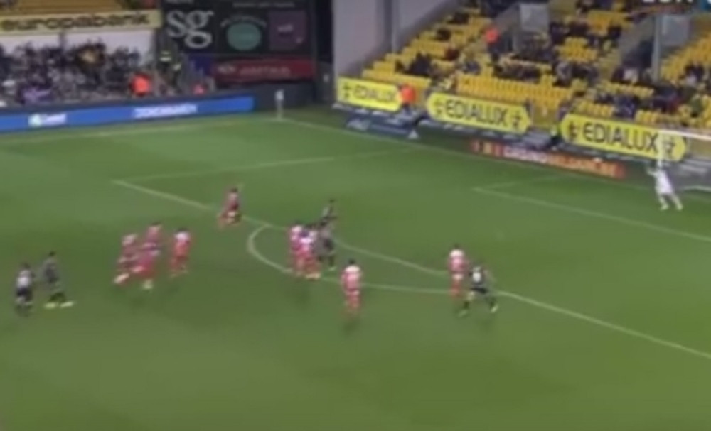 Ovo ne brane ni petorica golmana (VIDEO)