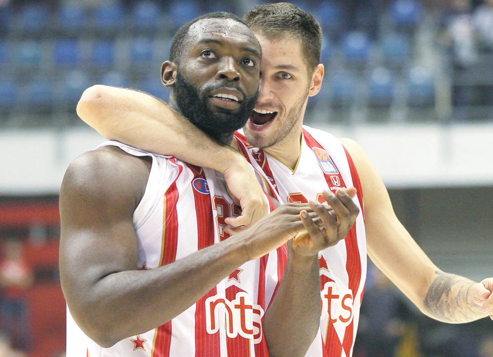 Jović dodaje i vezanih očiju!