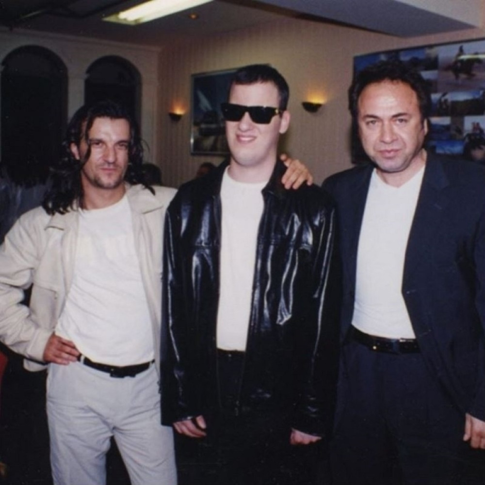 Pogledajte s kojim poznatim facama se družio Saša Matić