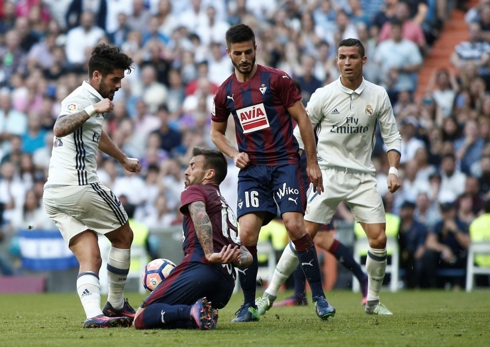 Fudbaleri španskog prvoligaša snimili pornić utroje