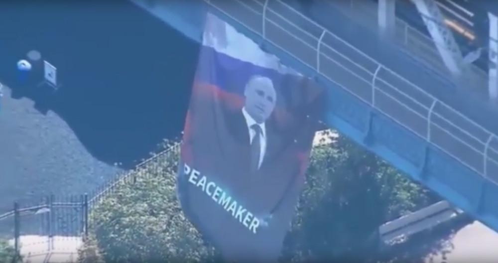 Putin "mirotvorac" osvanuo na Menhetnu (VIDEO)