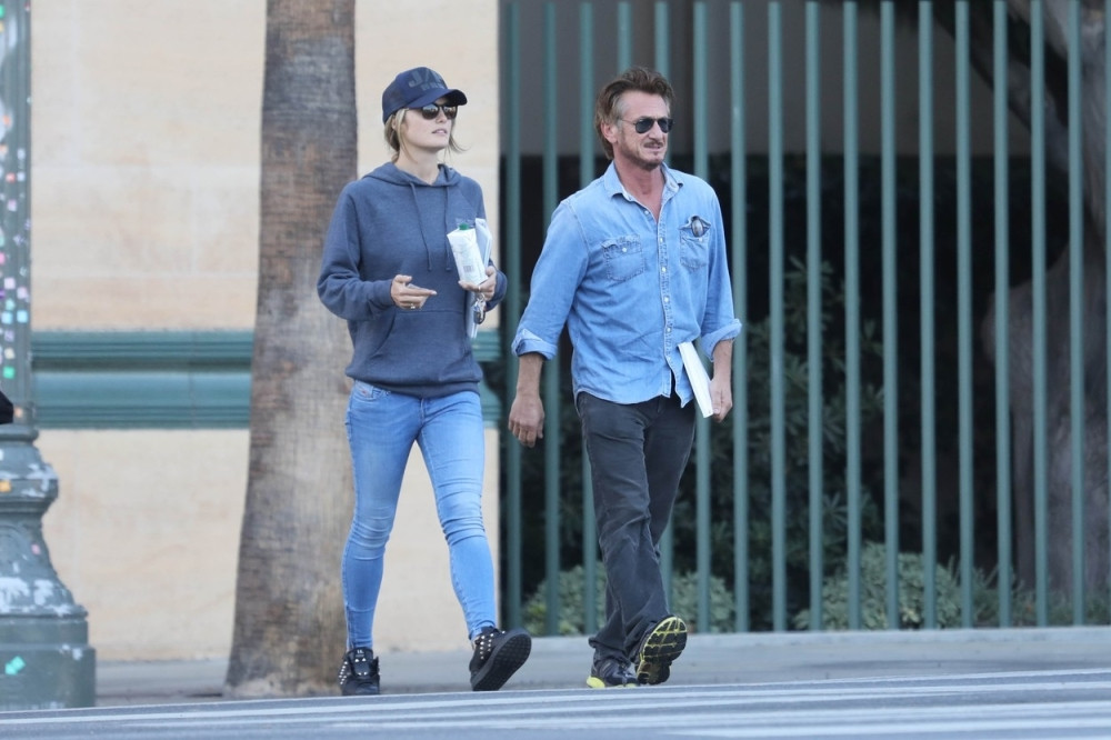 Šon Pen smuvao devojku mlađu od njegove ćerke