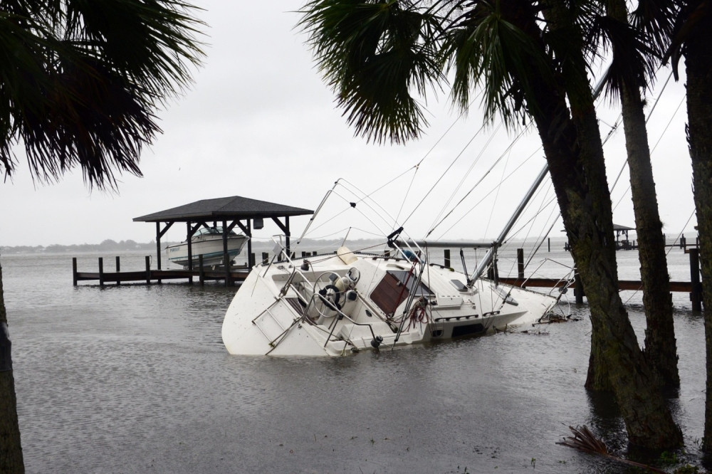 "Metju" stigao na Floridu, situacija i dalje vanredna