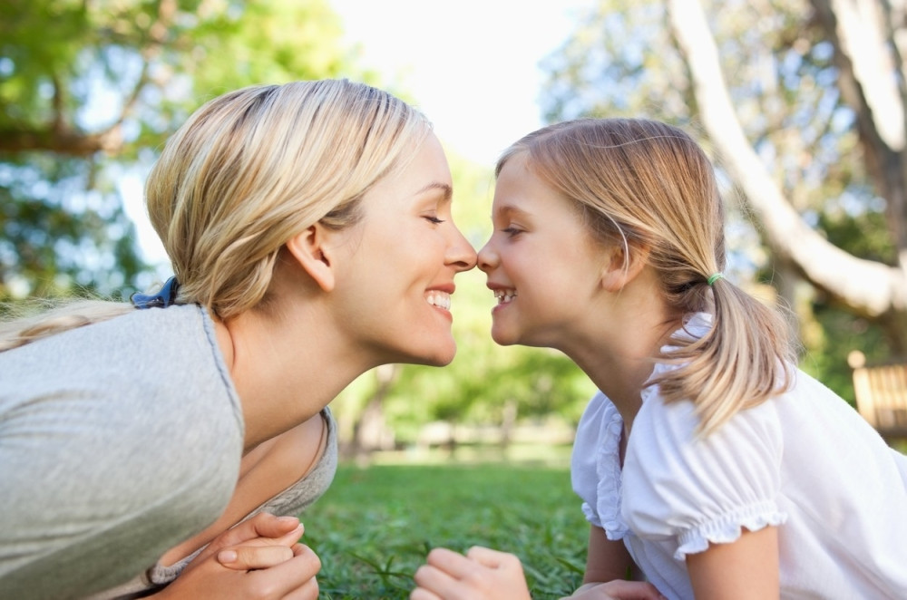 Od koje godine žene počinju da liče na svoje majke?