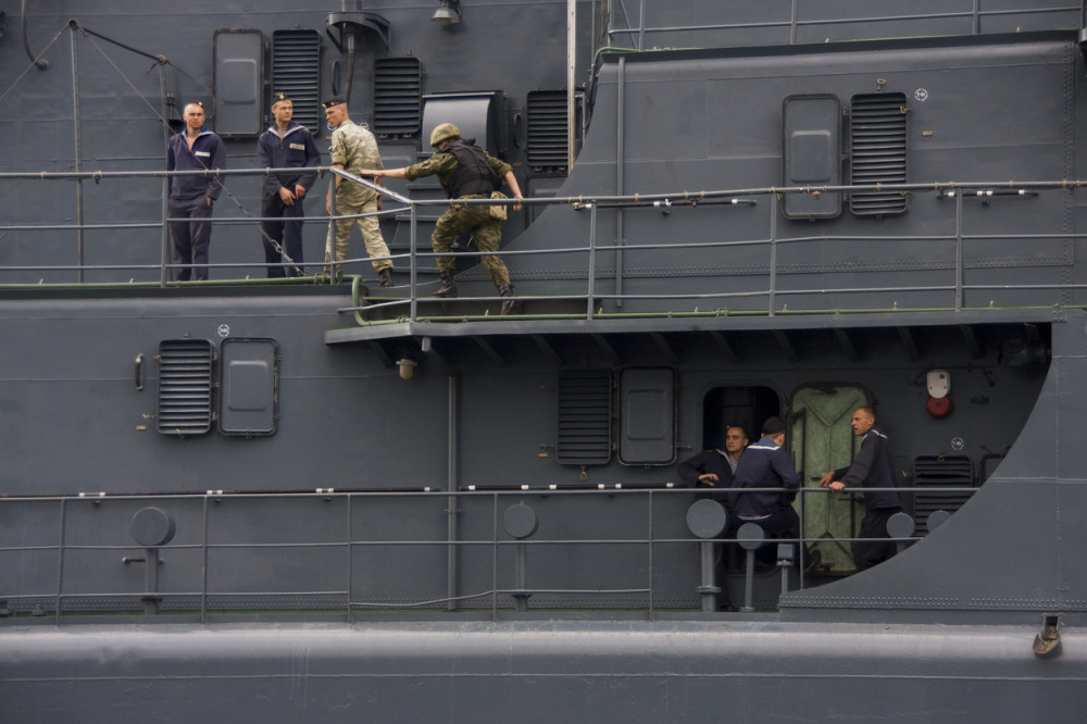 Dramatična poruka Pete flote Ratne mornarice SAD!