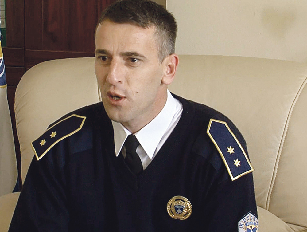 Tači ostaje u pritvoru!