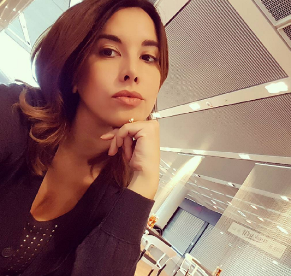 Hrvatska pevačica raširila noge za Instagram (FOTO)