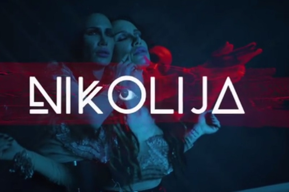 Seksi Nikolija se vraća na scenu (VIDEO)