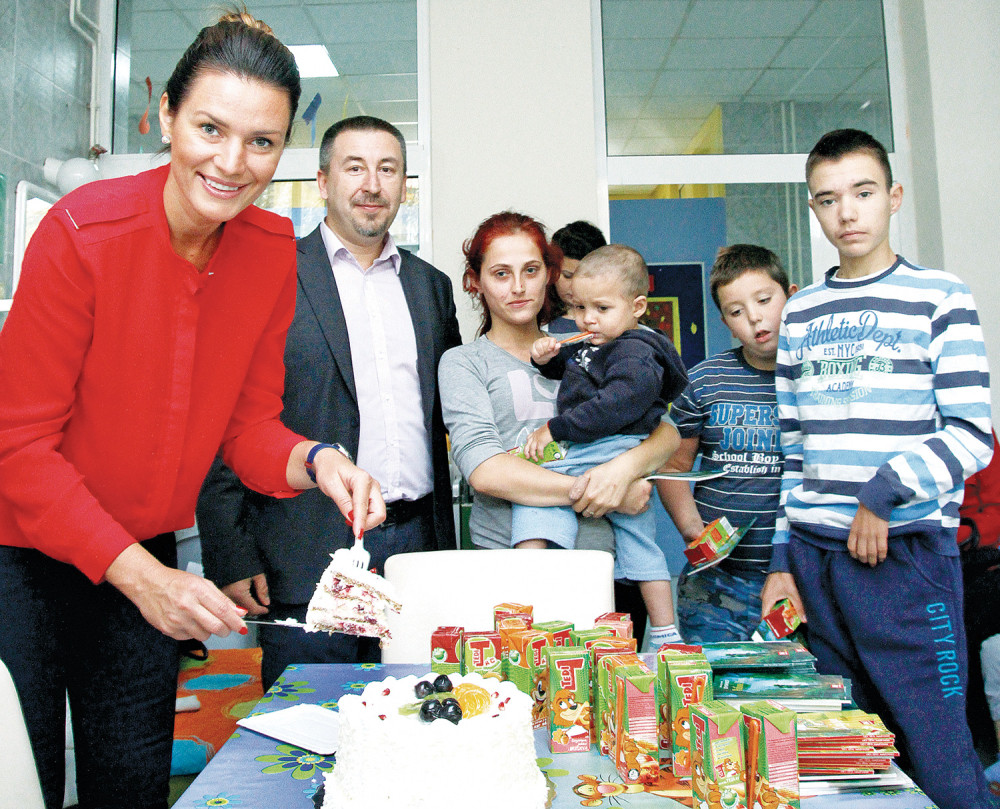 „Alo!” torta i za Tomu Nikolića!