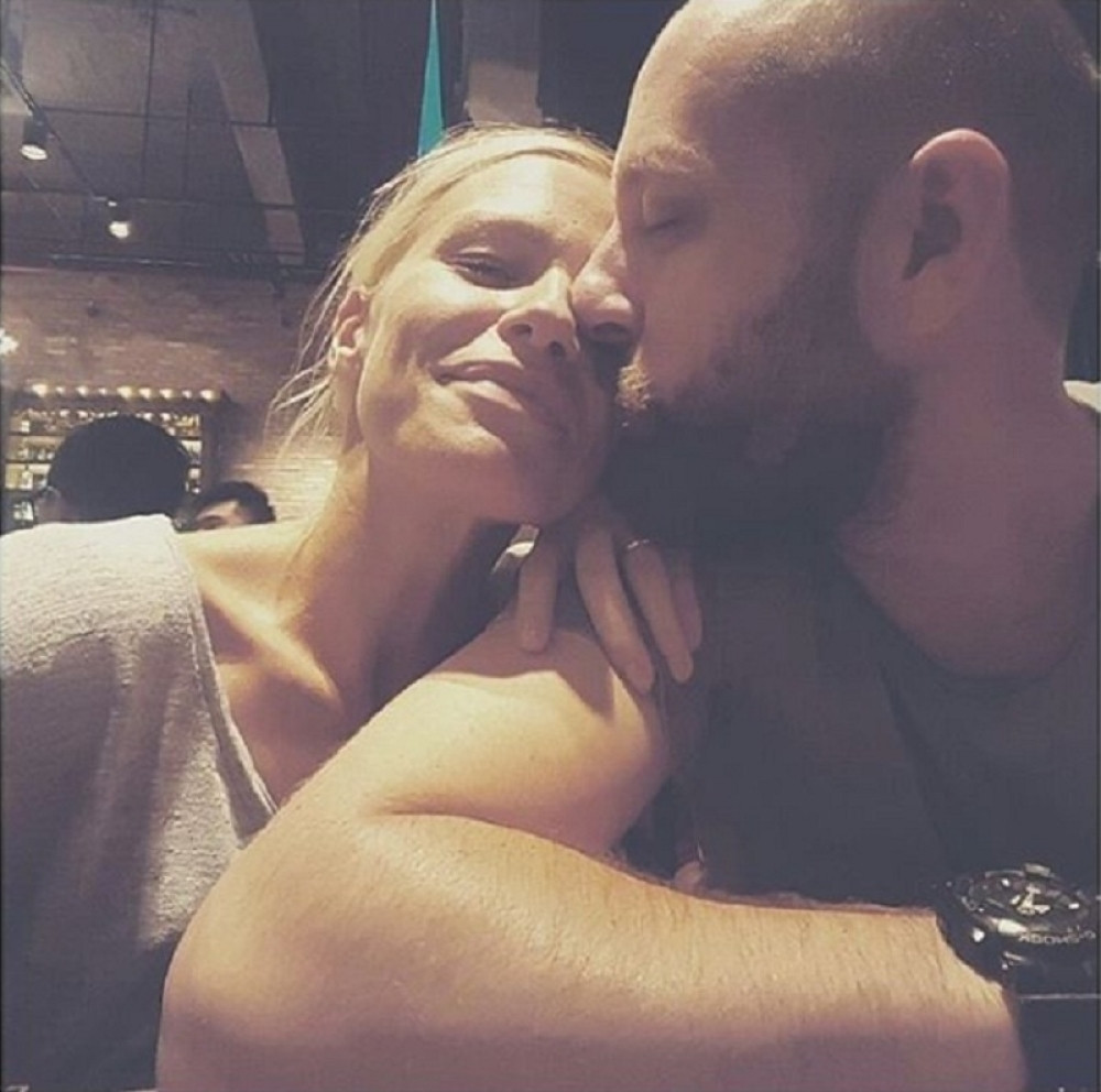 Kristina Bekvalac izašla iz porodilišta (VIDEO)