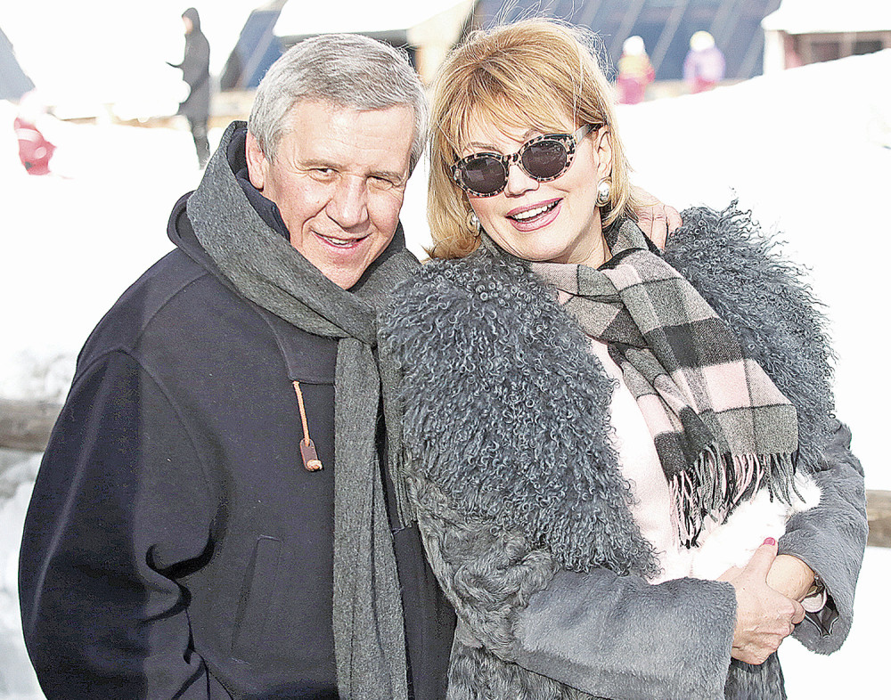 U Skadarliji zabavljam Simičine partnere