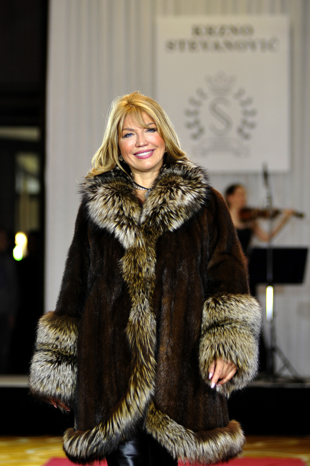 Lepe dame prošetale krzna