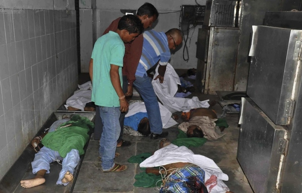 Najmanje 14 ljudi izgorelo u bolnici!