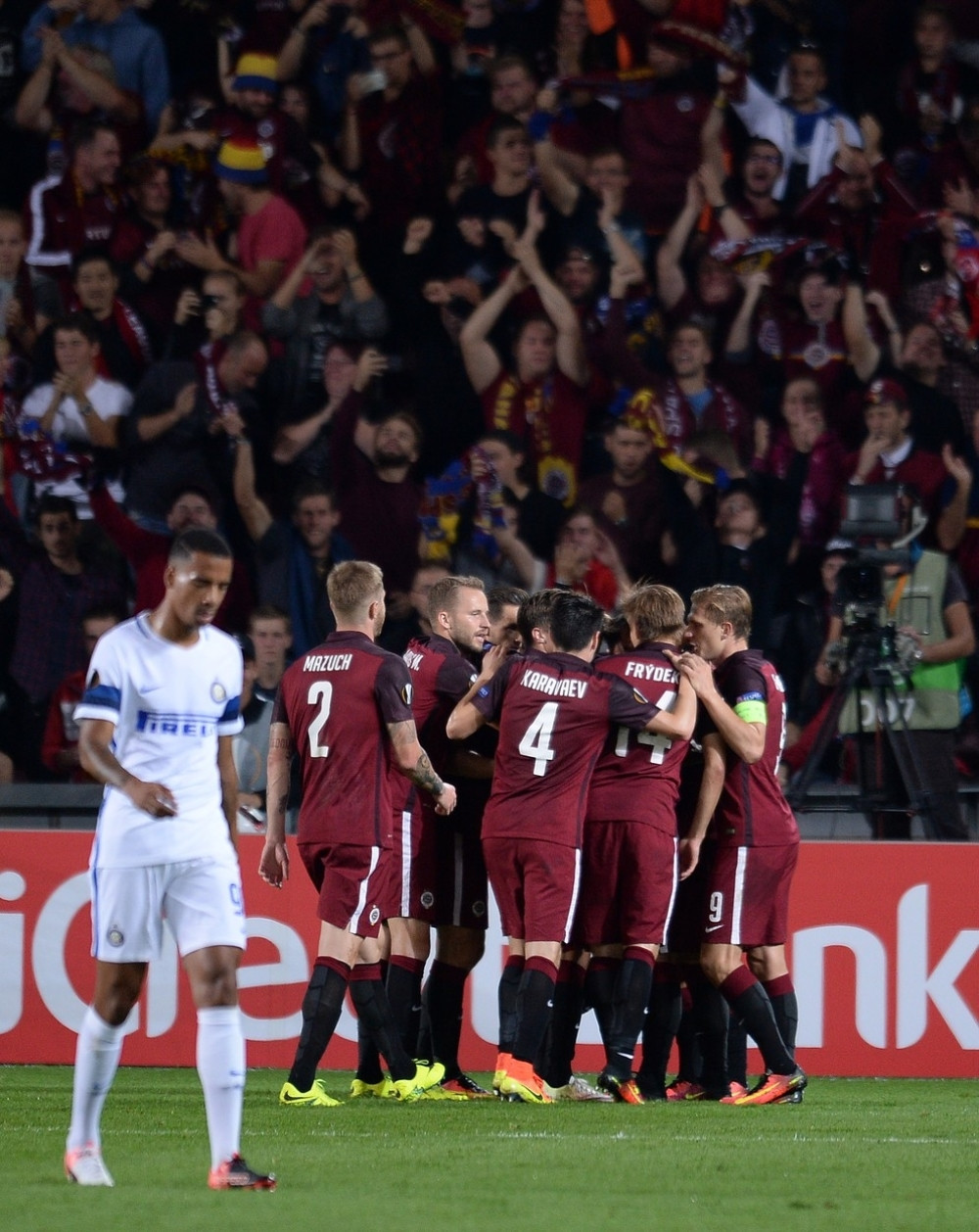 Sparta kažnjena zbog rasizma