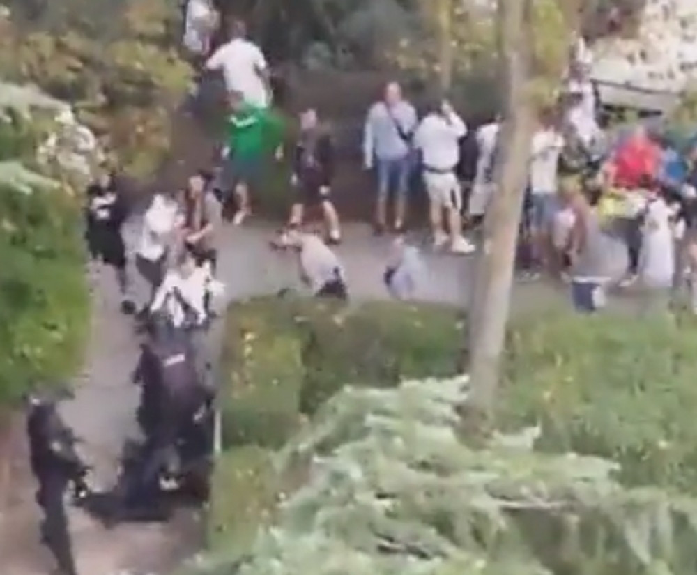 Navijači Legije napali špansku policiju (VIDEO)