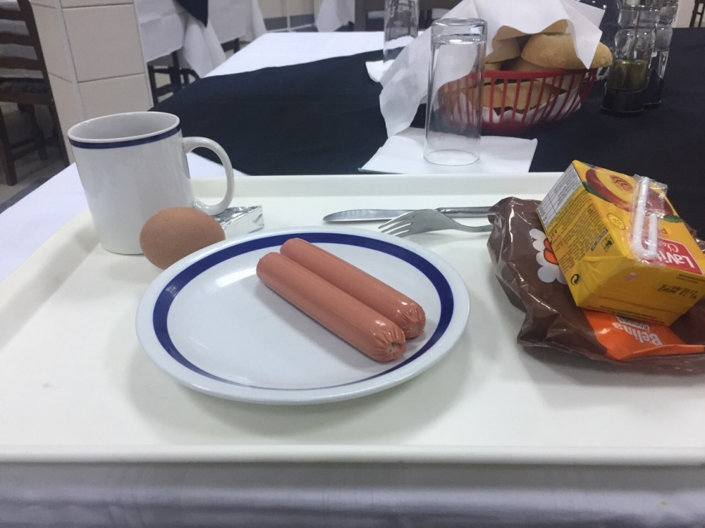 "Tanak" doručak ministarski