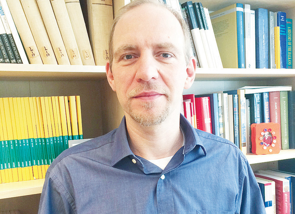 Đilasovom simpatizeru, Biberu, smeta aerodrom u srpskom Trebinju! (FOTO)