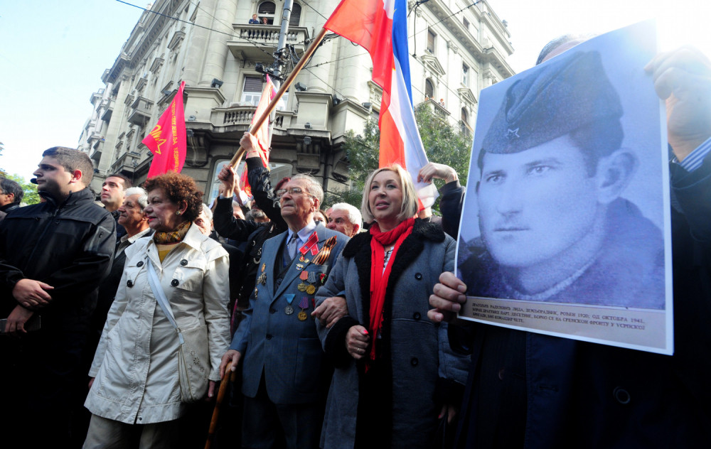 Beograđane podigao Marš na Drinu! (FOTO)